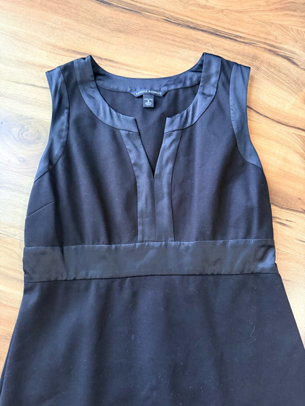 Banana Republic Black Sleeveless Dress Size 8 Classic Sheath Career Timeless - Picture 12 of 12